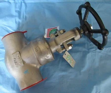 New POWELL HL38L-NACE-LE Globe Valve 2" Class 800 Socket Weld Stainless