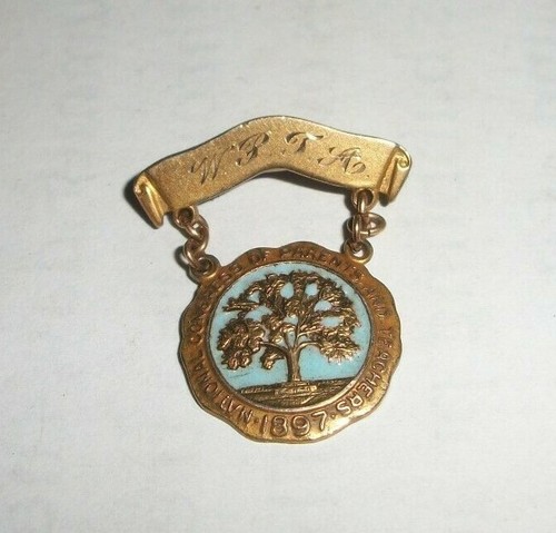 1935 WPTA Congresso Nazionale Genitori e Insegnanti Spilla Tono Oro Smalto - Foto 1 di 4