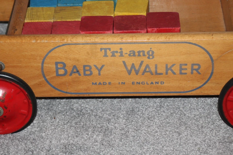 Vintage Triang Wooden Baby Walker With Blocks made in England - Image 3 of 4