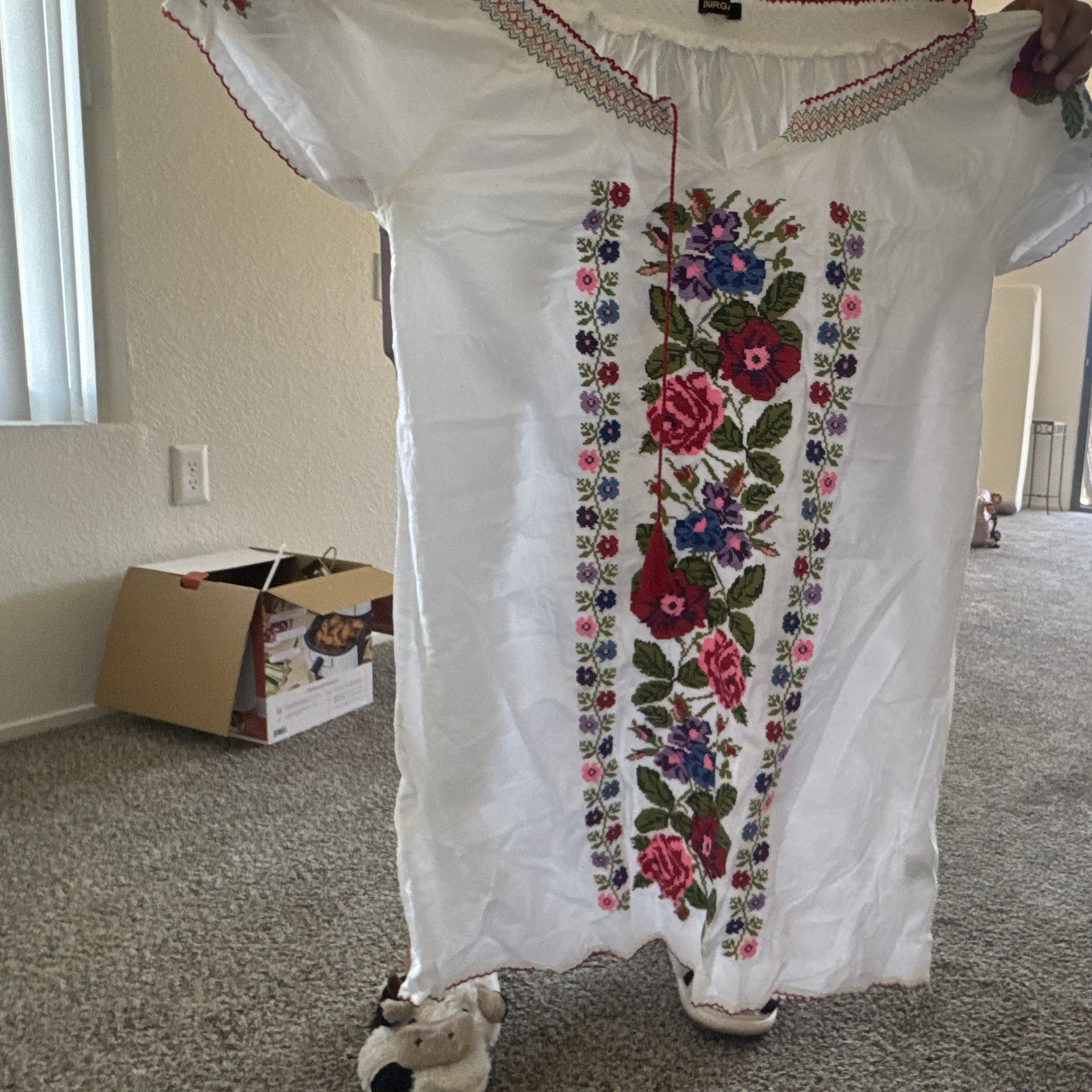 Women’s Long Cotton Kaftan Beach Dress Embroidered Floral V-Neck One Size