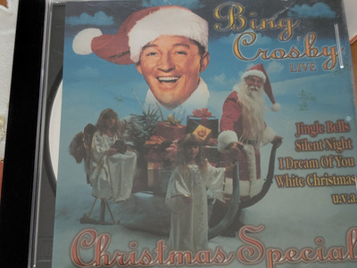 Bing Crosby Live Christmas Special Original WWll Radio Broadcasts Jingle Bells