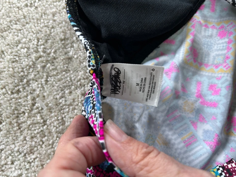 Traje de baño para mujer Mossimo mediano halter tankini top multicolor retazos Foto 3 de 4