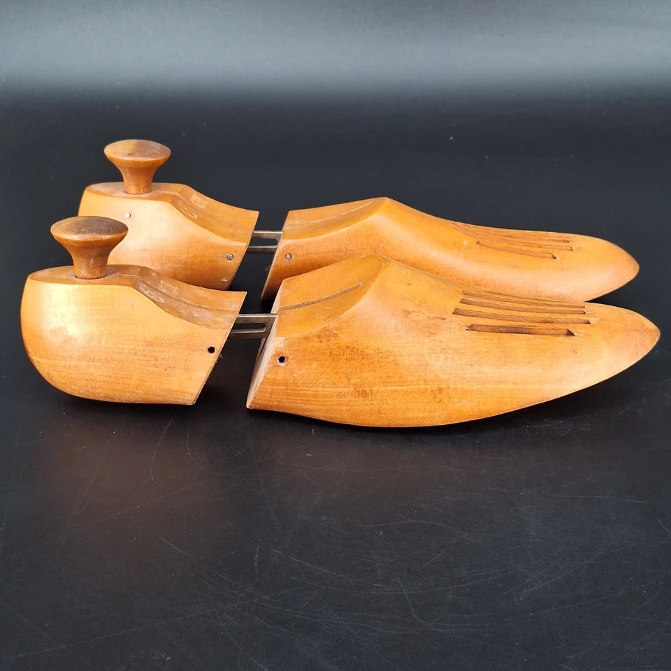 批量 2 件 Cobblers 鞋形模具弹力鞋 尺码 10-3 & 9-3 + 单 S 8-4 — 第 2/4 张图片