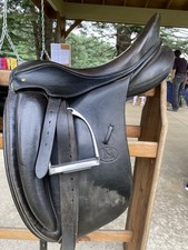 Schleese Adaptree 17” Canterbury Dressage Saddle