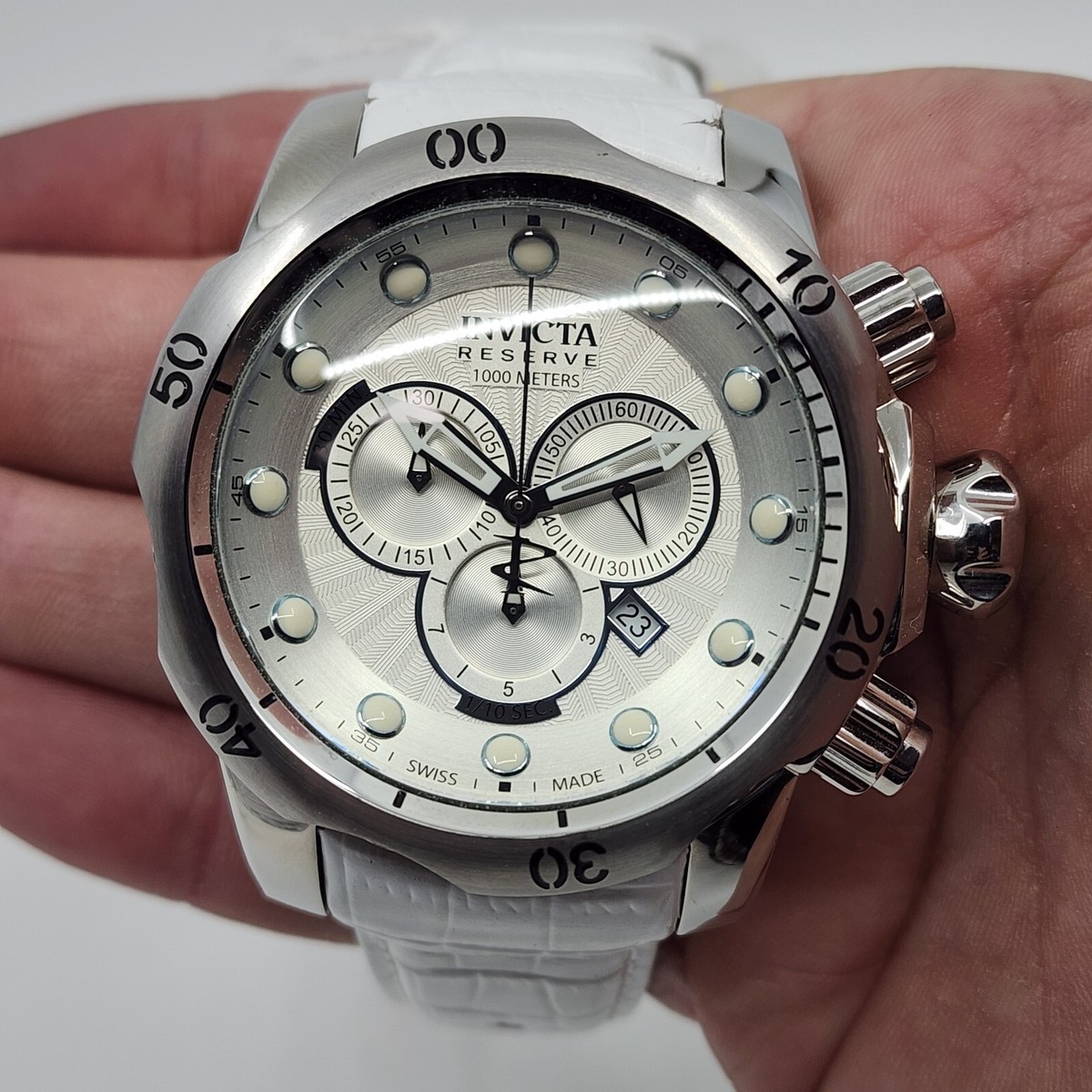 NWT Invicta Men's 10102 Venom Reserve Chronograph Silver Textured