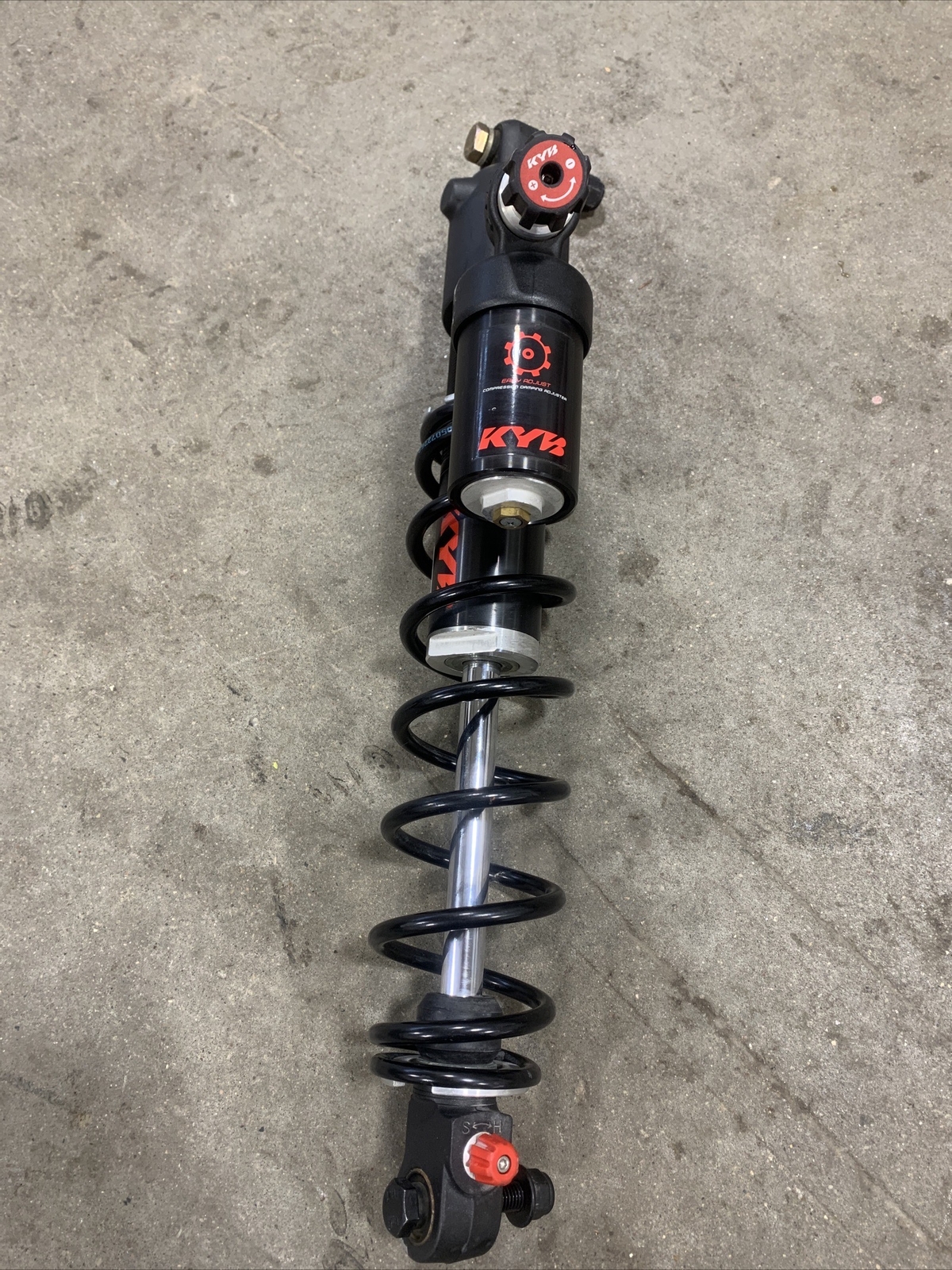 13 14 15 16 SKIDOO REV XS 800 XRS LEFT FRONT KYB PIGGY SHOCK 505073612