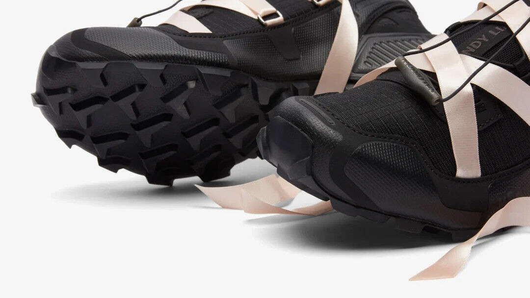 L47619500 Sandy Liang Salomon Speedcross 3 Ribbon Black L47619500 Sandy Liang Salomon Speedcross 3 Ribbon Black