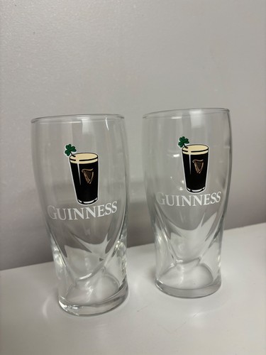 GUINNESS EMBOSSED PINT GLASSES 2 PACK WITH HARP 16 ONZ OFFICIALLY LICENSED - Picture 2 of 3