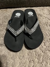 Yellow Box Black Memory Flip Flops Size 7