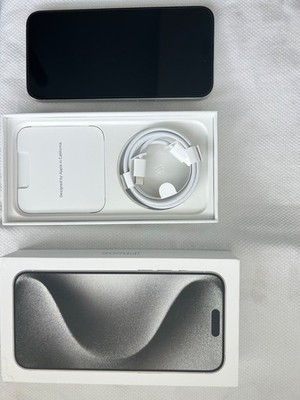 Apple iPhone 15 Pro Max - 512 GB - White Titanium (Unlocked) for