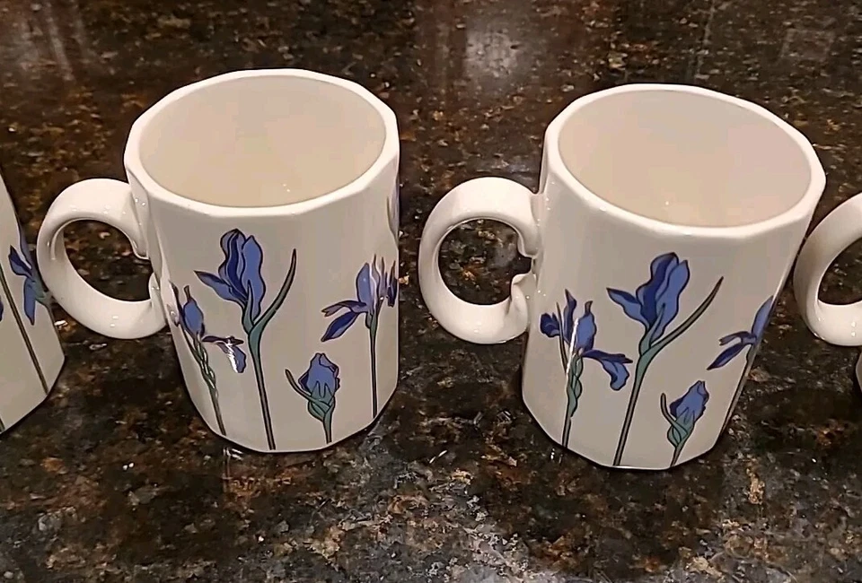 JUEGO DE 5 tazas de café Otagiri BLUE IRIS RHAPSODY flores en blanco 12 caras 10 oz Foto 3 de 4