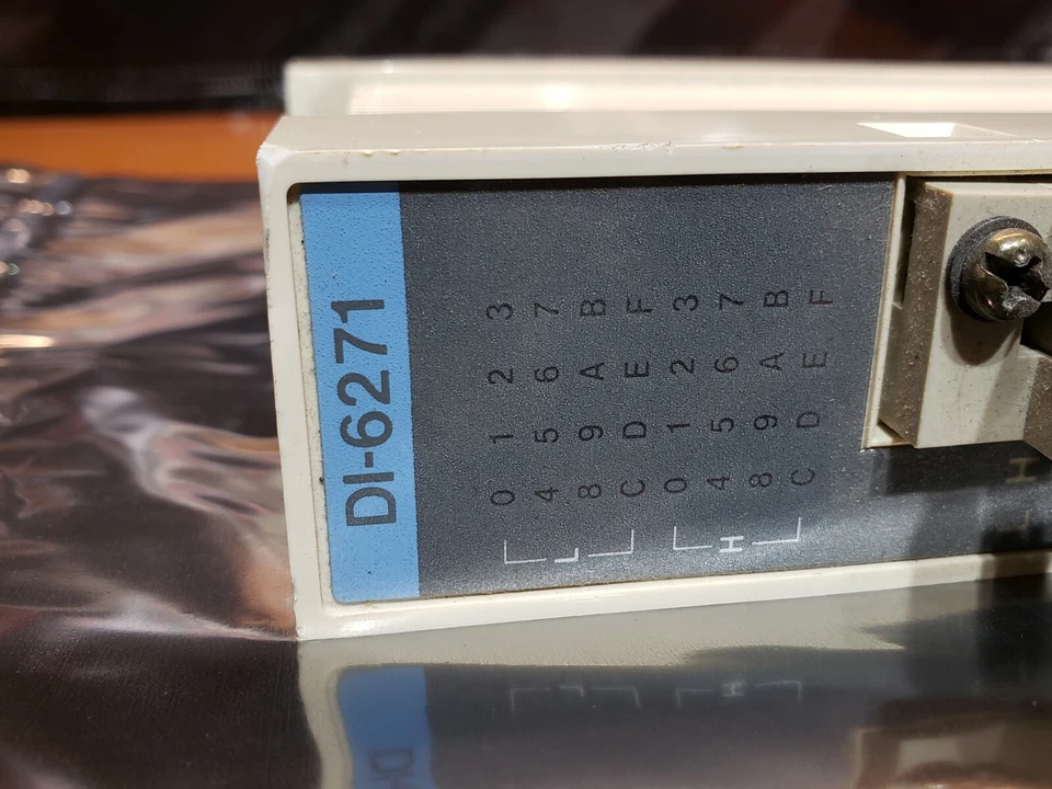 Toshiba ES серии цифровой ввода/вывода подключаемый модуль типа DI-6271, 12-24 VDC - Изображение 2 из 4