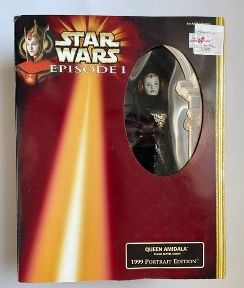 Vintage 1998 Star Wars Queen Amidala Doll Sealed Phantom Menace Portrait Edition Collectible
