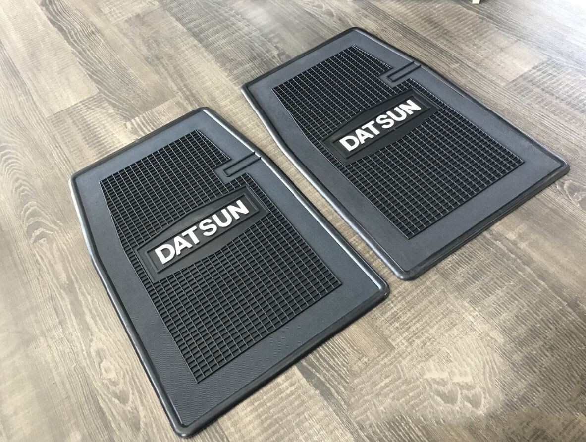 Rubber Floor Mats for Nissan Datsun rubber mat B110 B122 KHC130