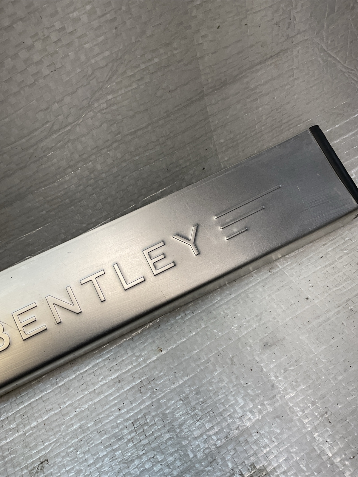 Bentley Continental Flying Spur 05-13 Right Rear Outer Door Sil OEM 06 07 08 09 