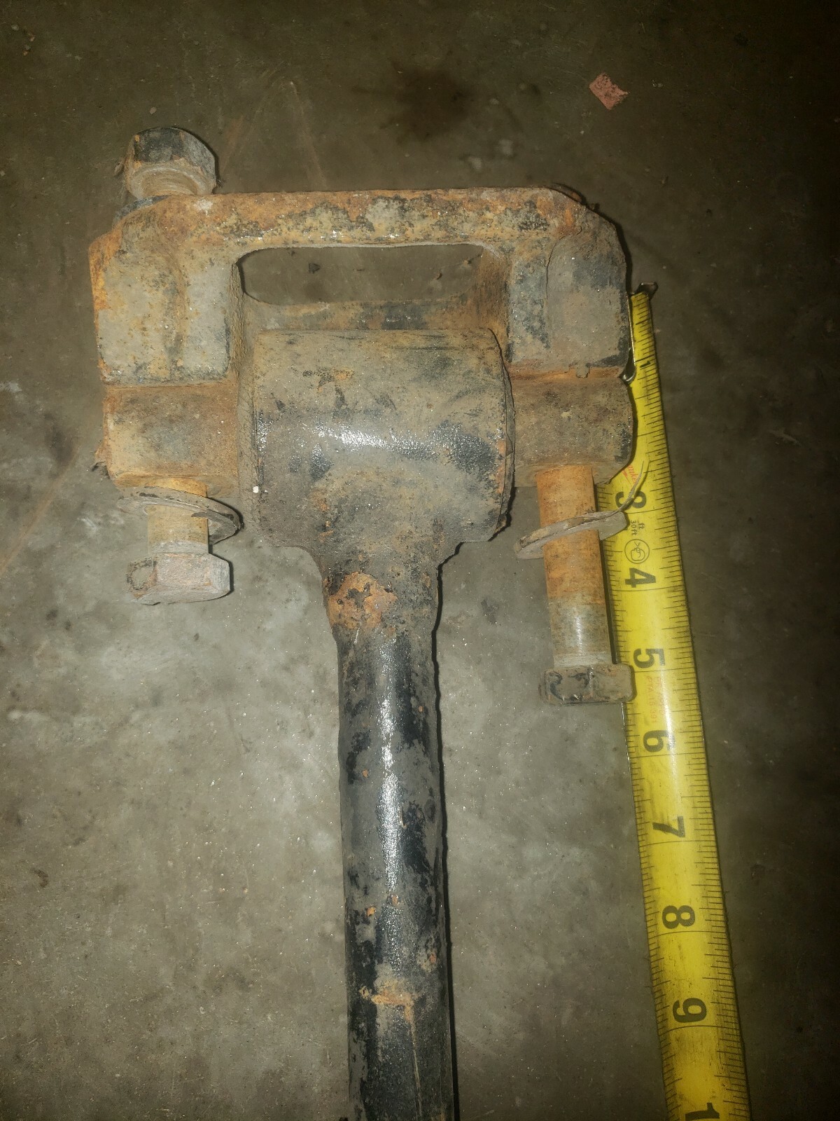 Freightliner Cascadia 125 Airliner Stabilizer Torque Rod w/ Suspension