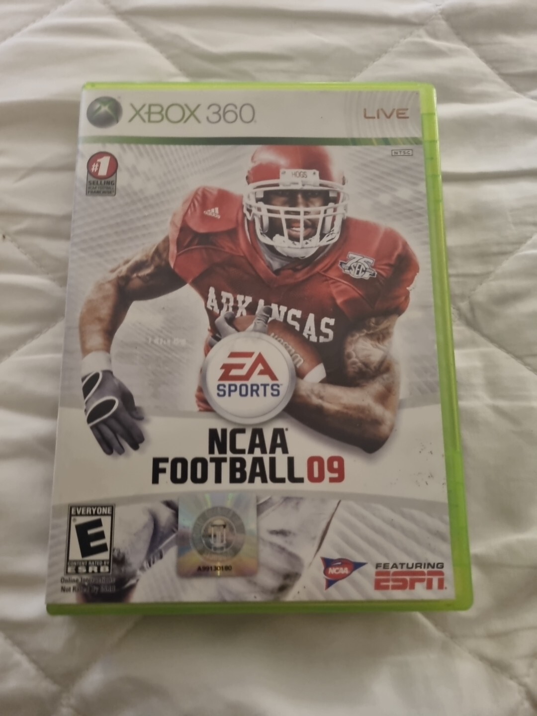 RARE NTSC Xbox 360 Game: NCAA Football 09 - US Import (Complete with Manuals)