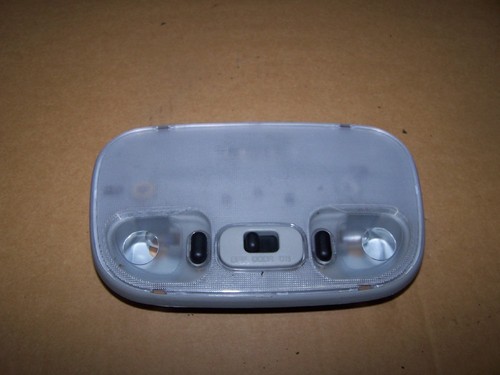 Innenleuchte Leselauchte vorn Mazda 323 S BJ B25F51310 Bj.98