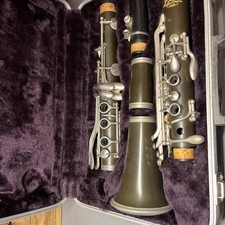 Vintage J Michael Clarinet with hard case CF033 Just reduced