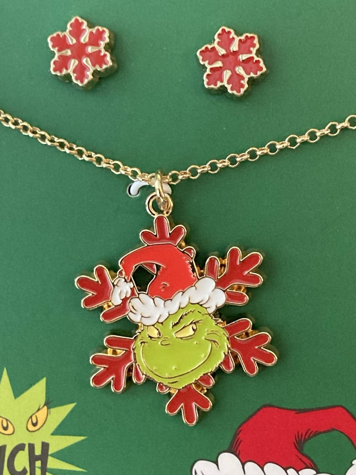 NEW~Dr. Seuss How The Grinch Stole Christmas Necklace & Earrings Set Claire's