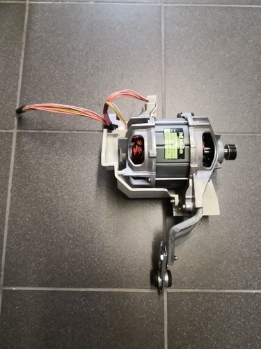 Miele Waschmaschine Motor Antriebsmotor MXT 30-66/2 6644600 1227110092