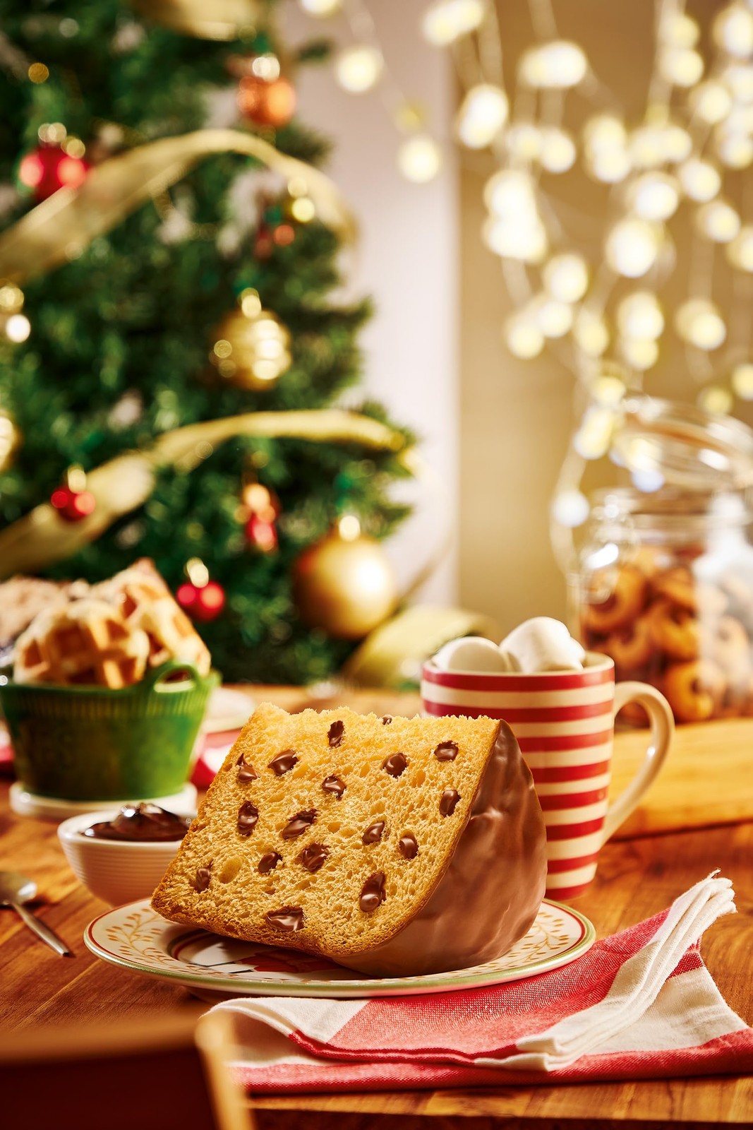 Chocottone Chocolate Chips - Moist & Fresh Cake, Traditional Italian Recipe w...