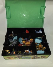 Skylanders Swap-Force Stackable Storage Case, 15 Figures BONUS Legendary Figure!