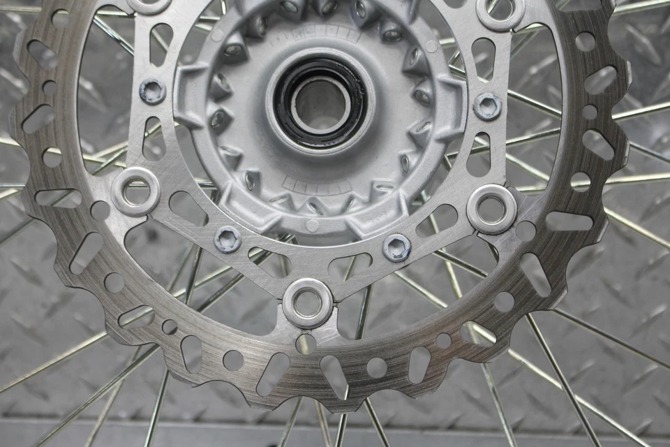 2012 YAMAHA YZ250F FRONT TAKASAGO EXCEL WHEEL RIM J21X1.60 & ROTOR 2.93MM - Image 3 of 4