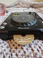 Cdj 850 noir, peu utilisé, rekord-box, traktor, virtual Dj, Serato, DJ, USB, CD