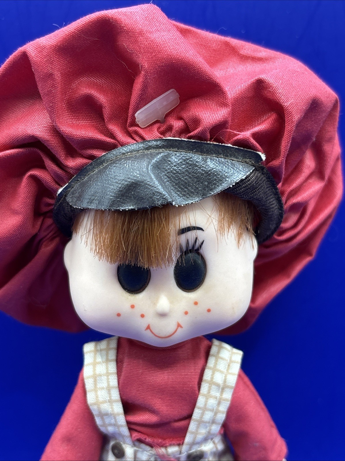 1982 Charlotte Russe Phoenix Toys 5" Tall Mello Roll Doll w/ Hat, Shoes, Outfit