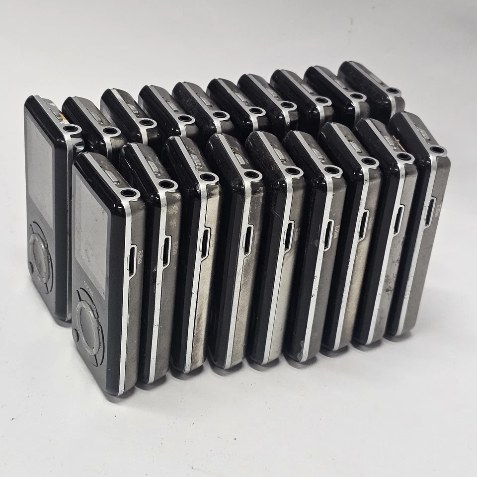 LOTE DE 19 E250 E250R E260 E280 SANDISK SANSA PARA PIEZAS O REPARACIÓN SIN PROBAR COMO ESTÁ Foto 4 de 4