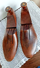 VTG WOODEN SHOE FORM SIZE 11C STRETCHERS WOOD PRIMITIVE DISPLAY COBBLER DECOR