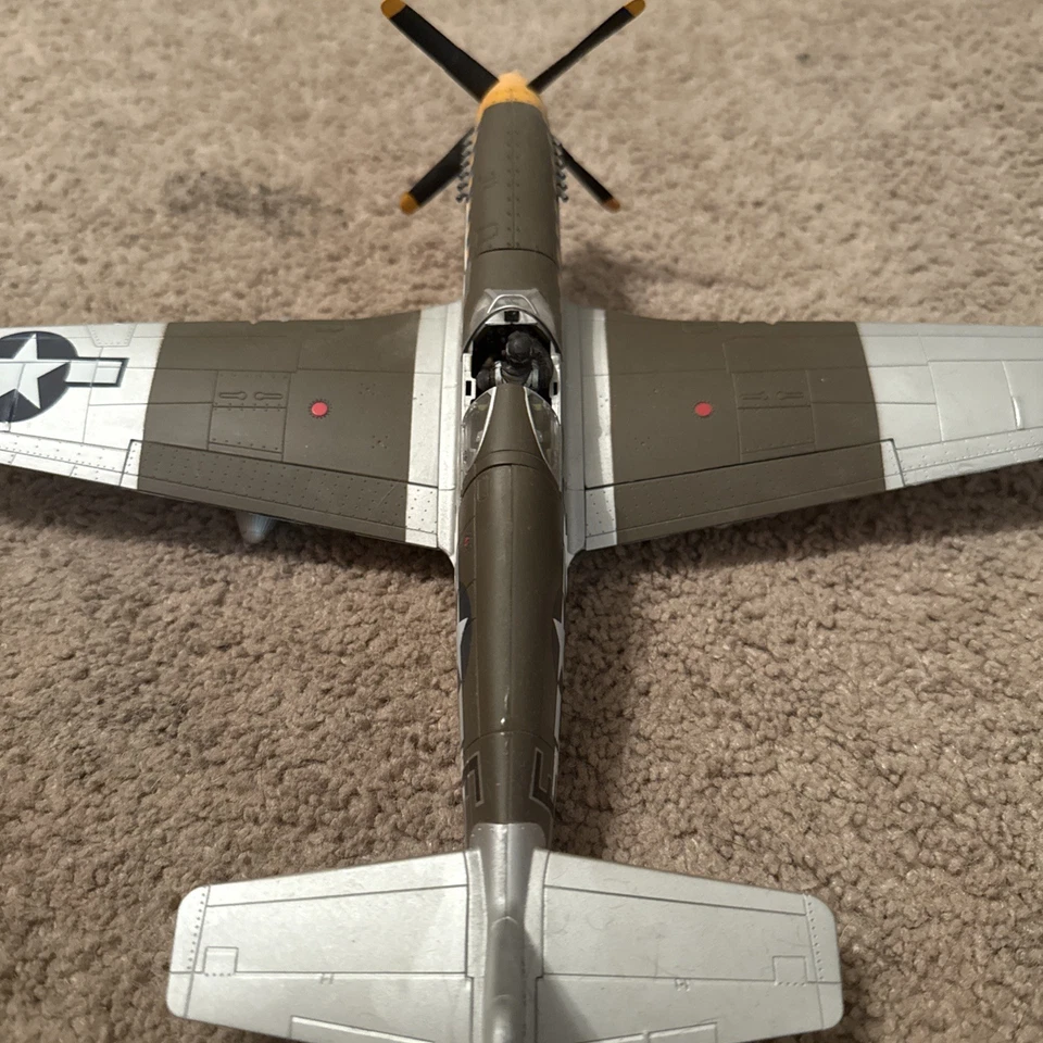 21ST CENTURY P-51B Mustang Bald Eagle PLANE ULTIMATE SOLDIER MODEL 1:32  2008 V. - Image 2 of 4