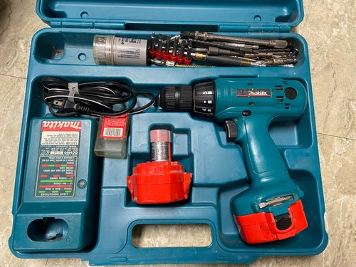 Makita Drill Set 682440188069 | eBay