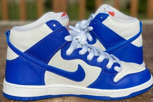 varsity blue dunks
