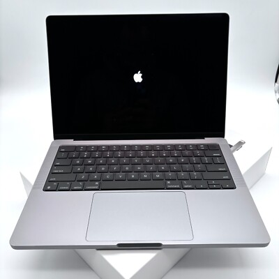 Apple MacBook Pro 14 Apple MacBook Pro 14