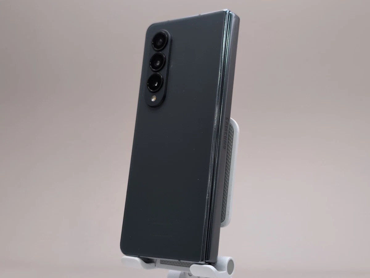 Samsung Galaxy Z Fold4 Unlocked for Sale - Shop New & Used Cell
