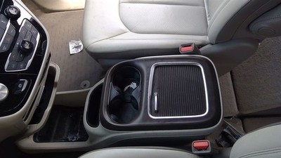 Console Front Floor With Retractable Top Fits 17-18 PACIFICA 1187647