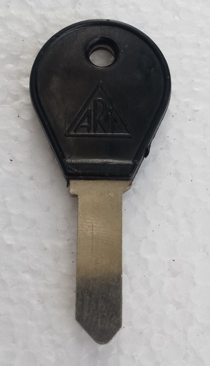 Ferrari Maserati Torino Glove Box Key Blank_NEW_GENUINE VINTAGE
