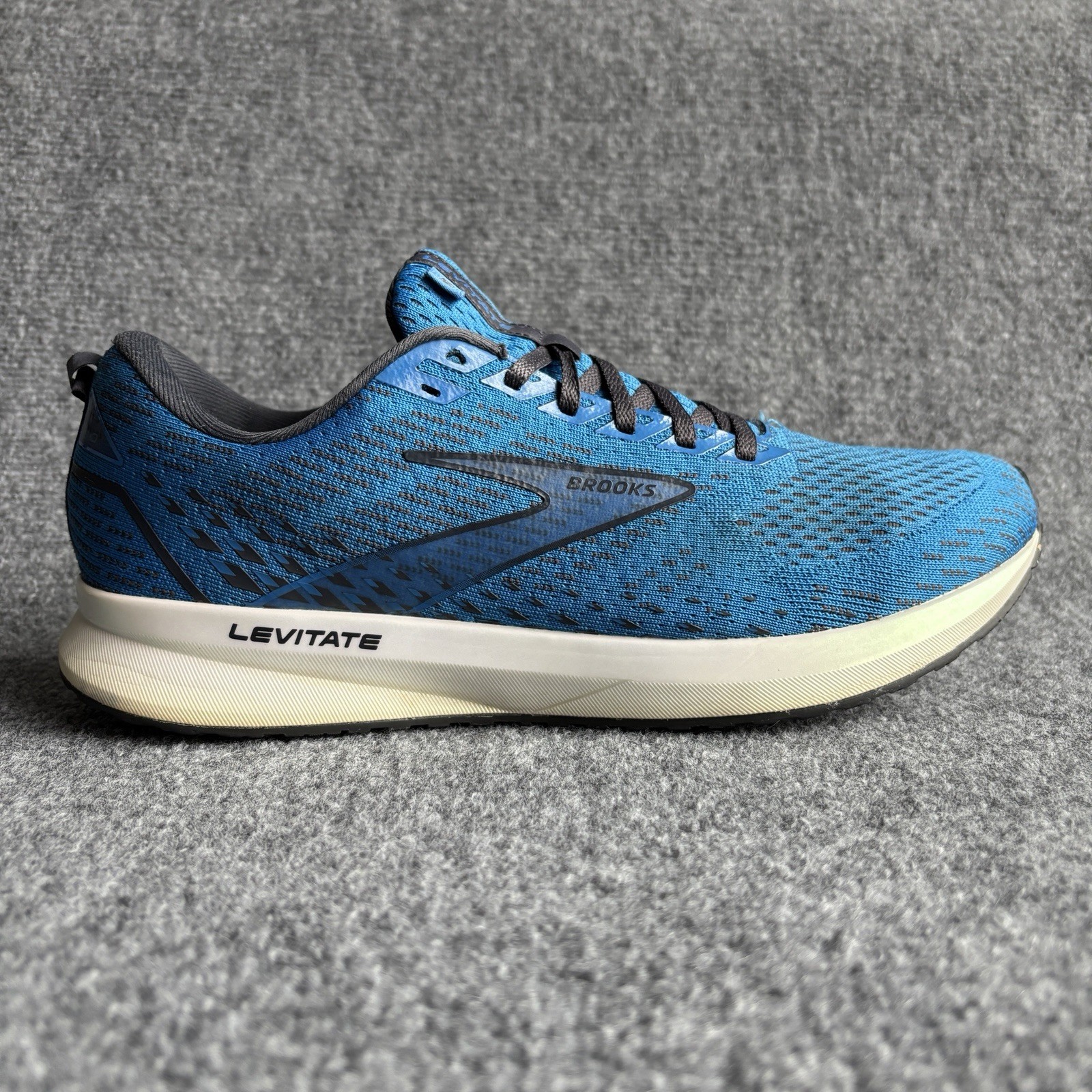 Blue Black Men&rsquo;s Size 12 Medium D