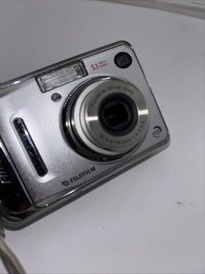 Fujifilm FinePix A Series A500 5.1MP Digital Camera - Silver for