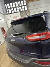 Used Deck Lid fits: 2014 Jeep Cherokee w/rear view camera privacy tint glass Gra