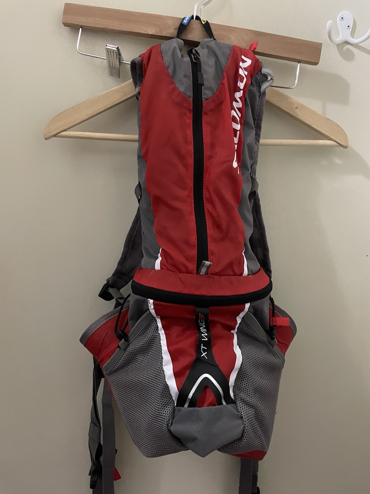 Zaino Salomon Xt Wings 5 idratazione corsa escursionismo fischietto integrato