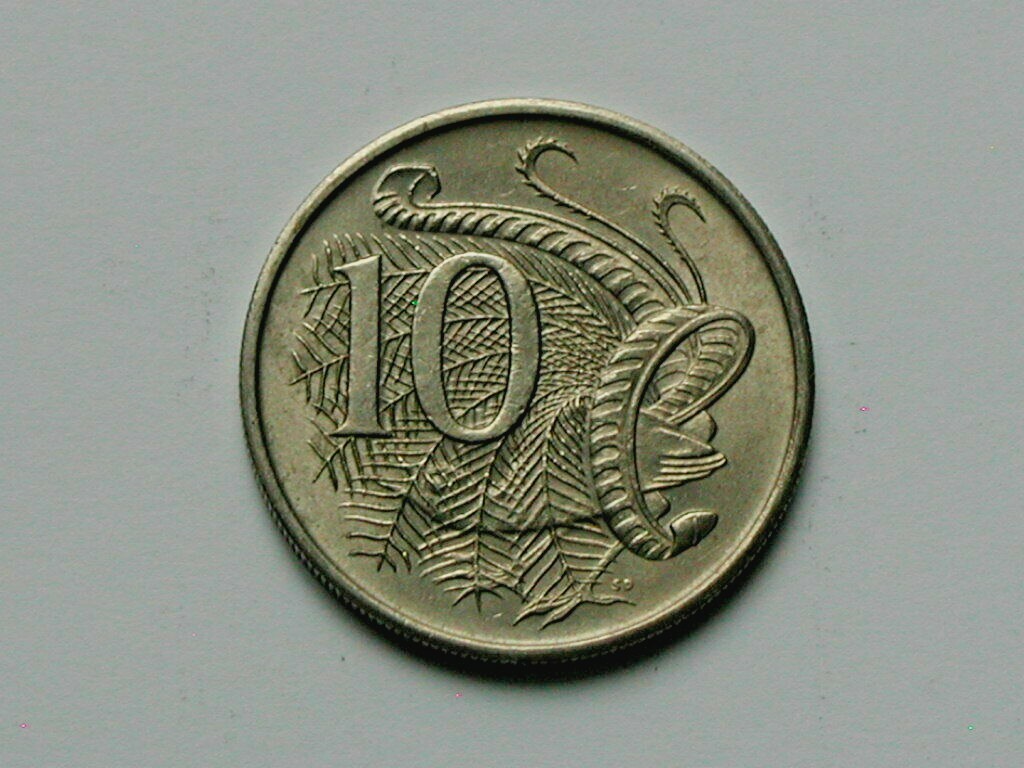 Australia 1966 10 CENTS Elizabeth II Coin EF+ with Lyrebird