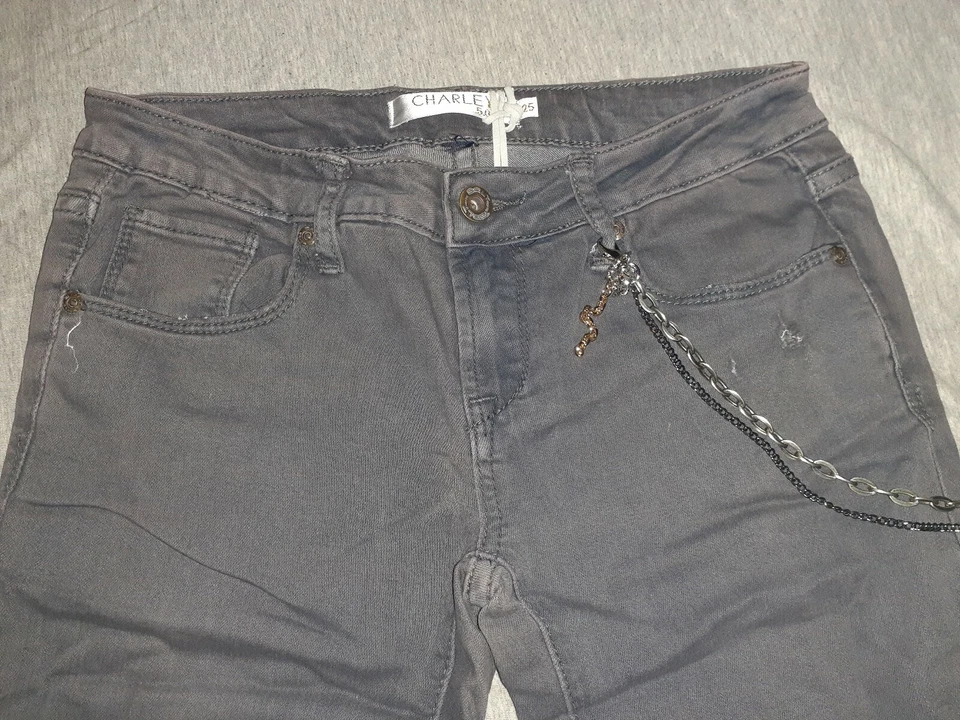 Pantalones de mezclilla Charley 5.0 ajustados grises N' Chains desgastados 25 28"x31" para mujer nuevos Foto 3 de 4