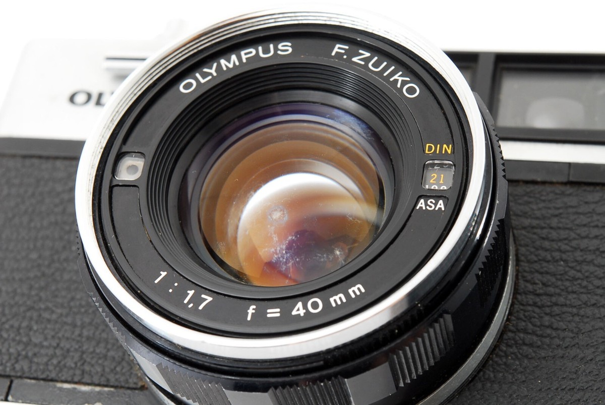 OＬＹＭＰＵＳ_ＰEＭ　Ｆ OLYMPUS 35 DC Rangefinder F Zuiko 40mm f1.7 film Camera