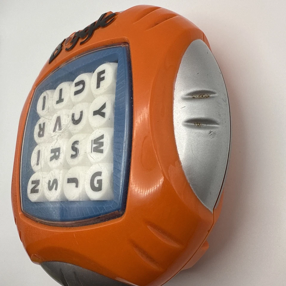 Travel Boggle Twist & Shake Game Timer Hasbro 2009 New Battery! Read Description - Image 4 of 4