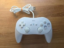 Official Nintendo Wii Pro Controller Classic White RVL-005 OEM TESTED