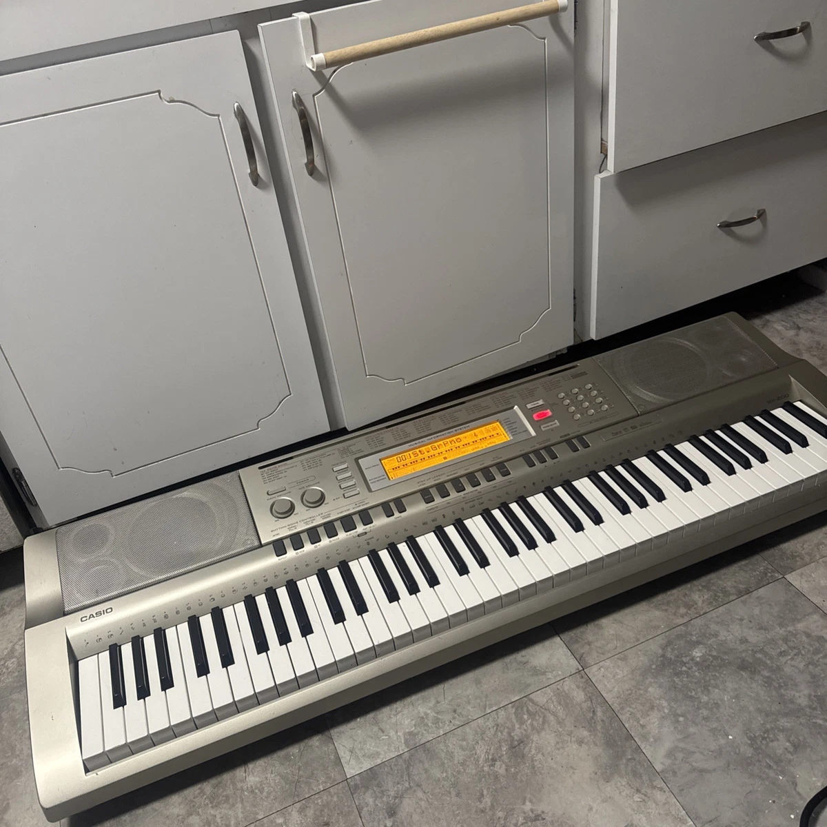 Casio Wk 200 for sale - eBay
