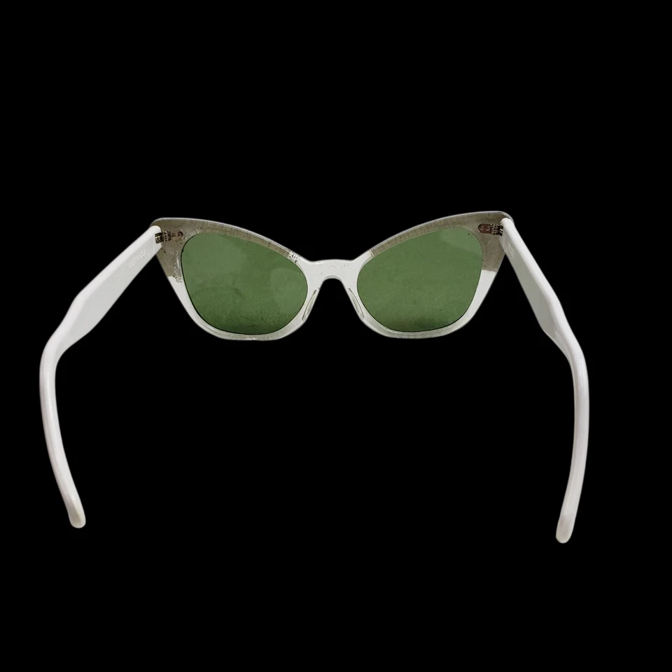 Willson 1950'S Vintage Womens Sunglasses Cat Eye White Green Lens - Image 4 of 4